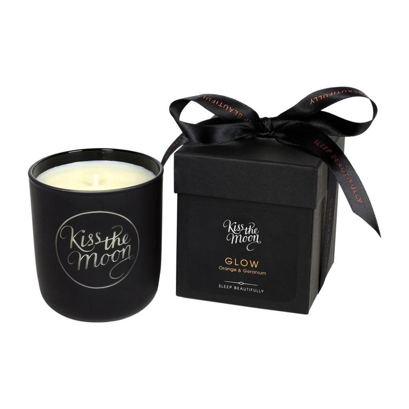 The Moon Glow Orange And Geranium Candle - 240Ml 240 G